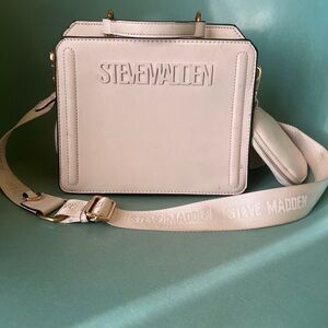Steve Madden Bevelyn crossbody bag